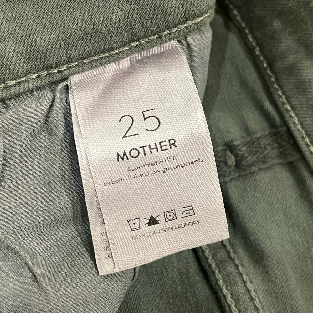 MOTHER‎ Women’s The Hustler Ankle Fray Olive Green 25 High-Rise Raw Hem Flare